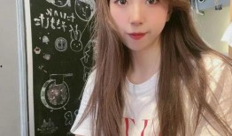 夏季吃瓜活动文案简短,瓜果飘香！